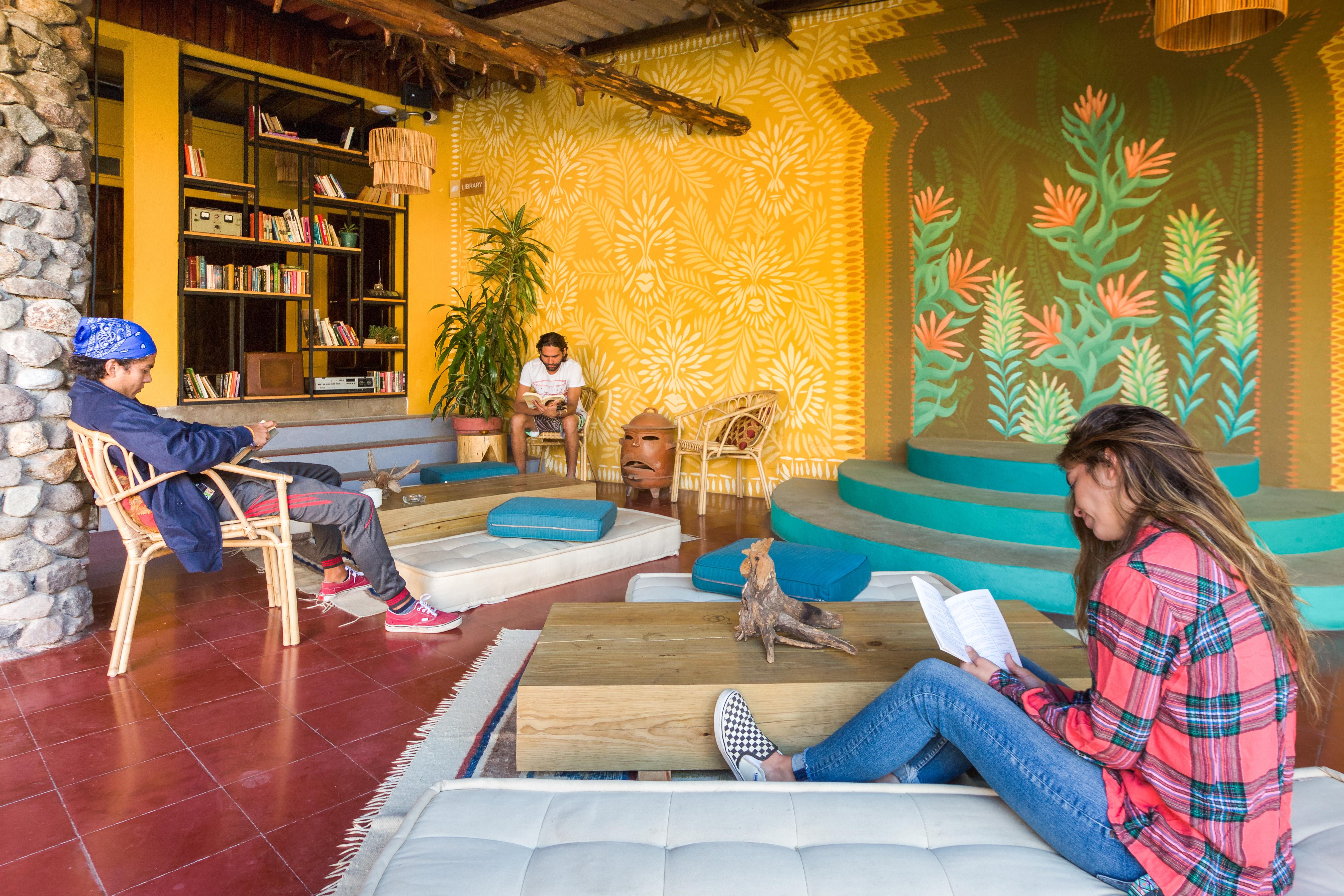 Socialtel Atitlan Hotel Panajachel Ngoại thất bức ảnh