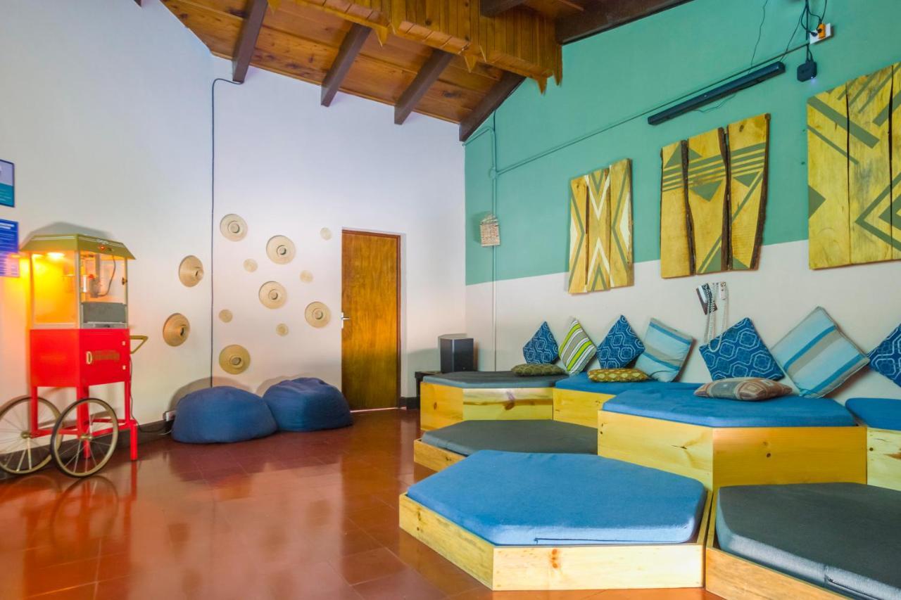 Socialtel Atitlan Hotel Panajachel Ngoại thất bức ảnh
